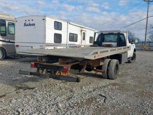 1FDAF56F7XEA94009 - 1999 FORD F550 SUPER WHITE photo 4