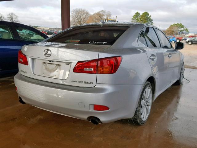 JTHCK262785027558 - 2008 LEXUS IS 250 SILVER photo 4