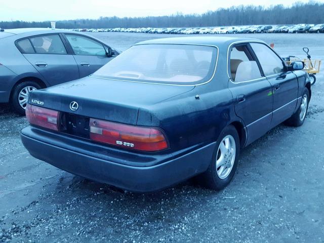 JT8VK13T9N0010138 - 1992 LEXUS ES 300 GREEN photo 4