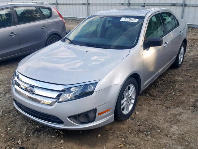 3FAHP0GA7AR373279 - 2010 FORD FUSION S GRAY photo 2