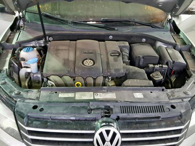 1VWAP7A34EC009496 - 2014 VOLKSWAGEN PASSAT S SILVER photo 7