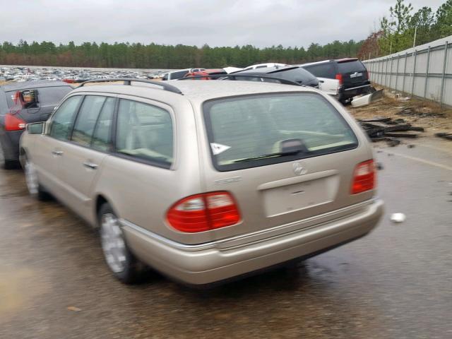 WDBJH65F5XA899034 - 1999 MERCEDES-BENZ E 320 BROWN photo 3