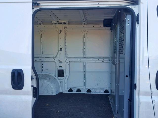 3C6TRVNG3HE523710 - 2017 RAM PROMASTER 白色 照片 6