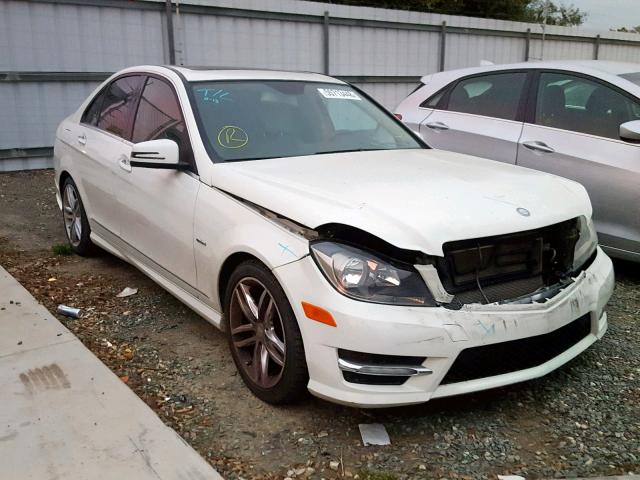 WDDGF4HB4CA629386 - 2012 MERCEDES-BENZ C 250 WHITE photo 1