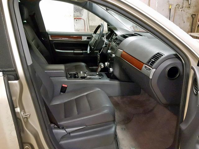 WVGBG77L75D004071 - 2005 VOLKSWAGEN TOUAREG 3. TAN photo 5