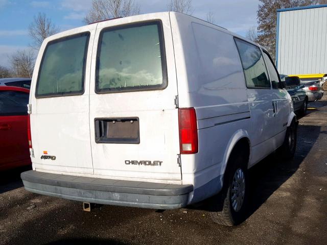 1GCDL19W1WB141792 - 1998 CHEVROLET ASTRO WHITE photo 4