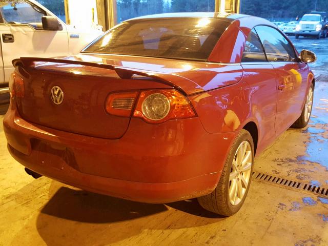 WVWDA71F57V002320 - 2007 VOLKSWAGEN EOS 2.0T S RED photo 4