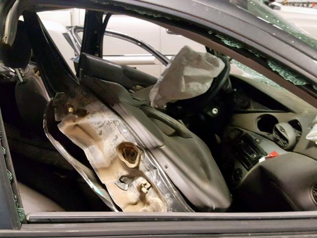 1FAFP38Z74W109476 - 2004 FORD FOCUS ZTS GRAY photo 5