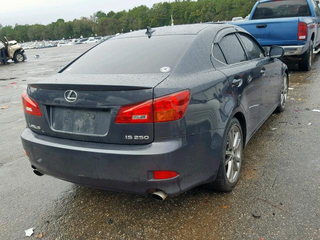 JTHBK262785076531 - 2008 LEXUS IS 250 GRAY photo 4