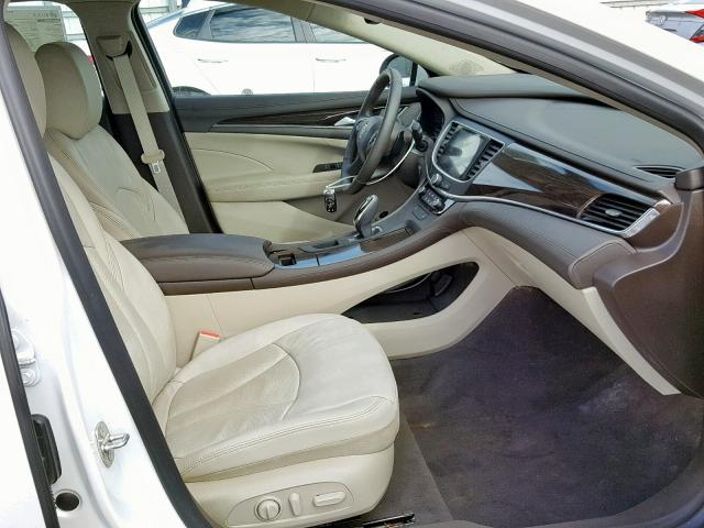 1G4ZP5SS2JU115591 - 2018 BUICK LACROSSE E WHITE photo 5