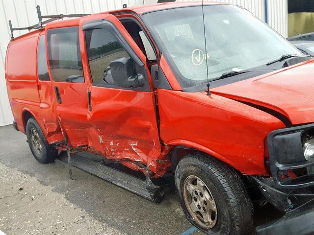 1GCFG15T531138078 - 2003 CHEVROLET EXPRESS G1 RED photo 9