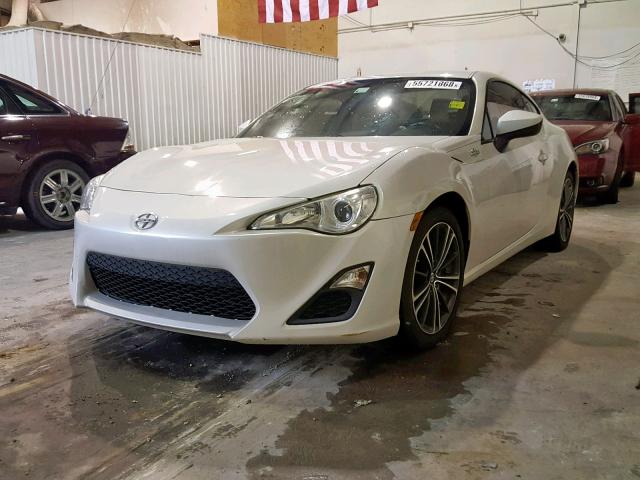 JF1ZNAA14D2722609 - 2013 TOYOTA SCION FR-S WHITE photo 2