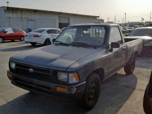 4TARN81A1RZ252147 - 1994 TOYOTA PICKUP 1/2 GRAY photo 2