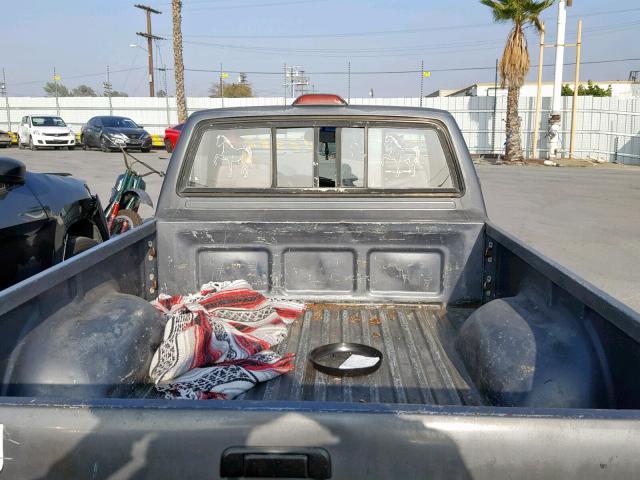 4TARN81A1RZ252147 - 1994 TOYOTA PICKUP 1/2 GRAY photo 6