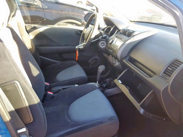 JHMGD38408S032702 - 2008 HONDA FIT BLUE photo 5