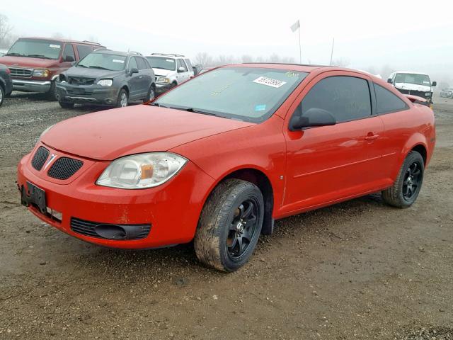 1G2AL15F877237114 - 2007 PONTIAC G5 RED photo 2