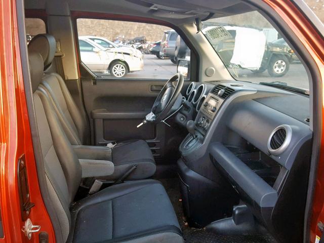 5J6YH28695L012342 - 2005 HONDA ELEMENT EX ORANGE photo 5