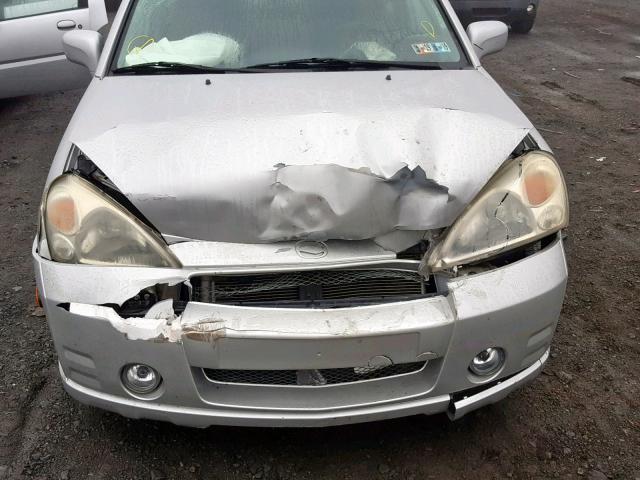 JS2RD61H845252189 - 2004 SUZUKI AERIO SX SILVER photo 9