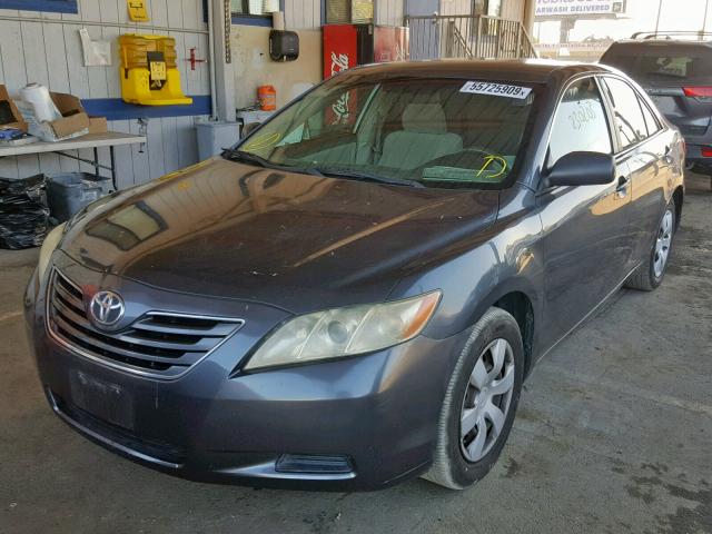 4T1BE46KX7U526418 - 2007 TOYOTA CAMRY CE GRAY photo 2