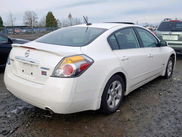 1N4CL21E59C135129 - 2009 NISSAN ALTIMA HYB WHITE photo 4