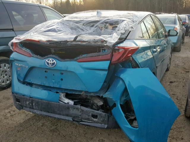 JTDKARFP5H3055889 - 2017 TOYOTA PRIUS PRIM BLUE photo 4