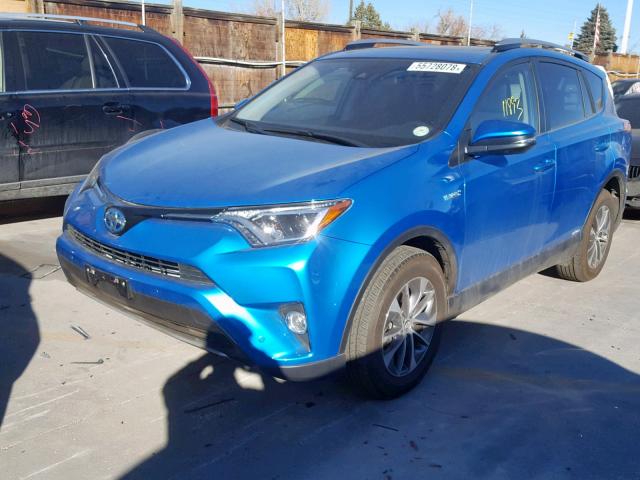 JTMRJREV4HD122913 - 2017 TOYOTA RAV4 HV LE BLUE photo 2