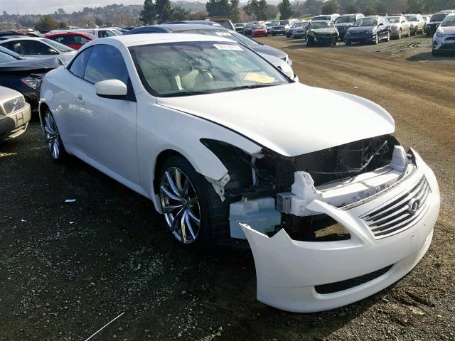 JNKCV66E29M720392 - 2009 INFINITI G37 BASE WHITE photo 1