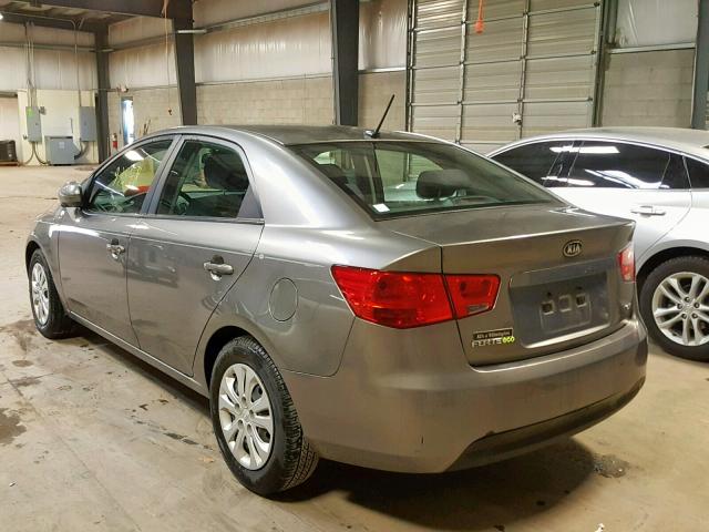 KNAFU4A21C5547529 - 2012 KIA FORTE EX GRAY photo 3