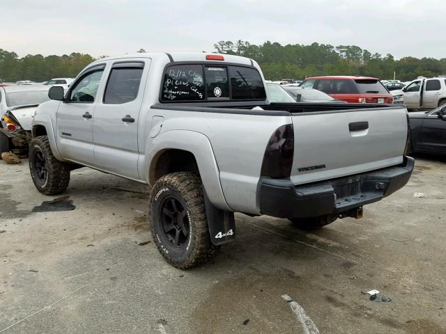 3TMLU42N17M008973 - 2007 TOYOTA TACOMA DOU SILVER photo 3