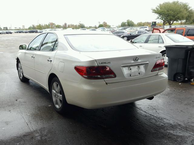 JTHBA30G855102790 - 2005 LEXUS ES 330 WHITE photo 3