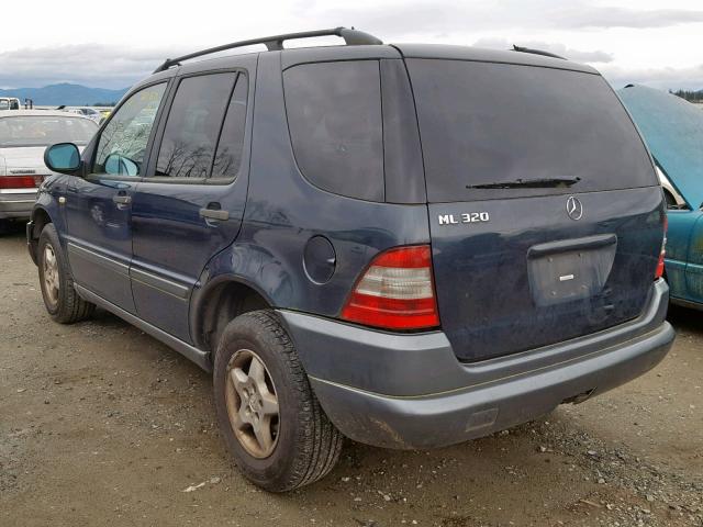 4JGAB54E4XA121034 - 1999 MERCEDES-BENZ ML 320 BLUE photo 3