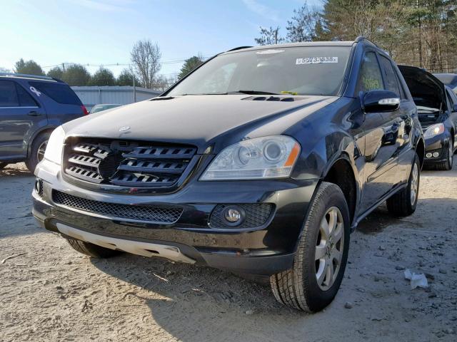 4JGBB86E16A002133 - 2006 MERCEDES-BENZ ML 350 BLACK photo 2