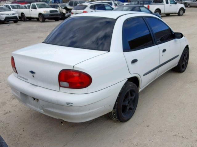 2C1MR5224X6709208 - 1999 CHEVROLET METRO LSI WHITE photo 4