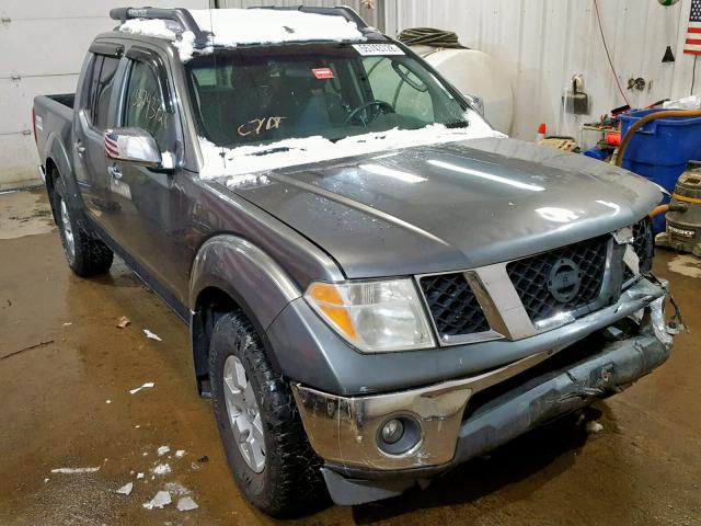 1N6AD07WX7C412791 - 2007 NISSAN FRONTIER C GRAY photo 1