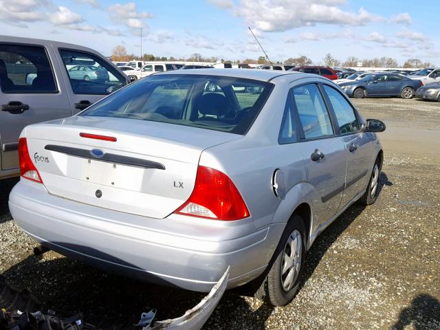 1FAFP33P2YW390999 - 2000 FORD FOCUS LX SILVER photo 4