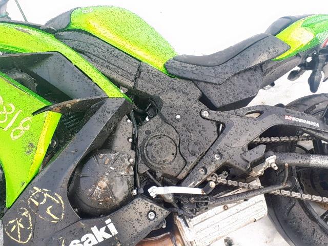 JKAEXEE16DDA09684 - 2013 KAWASAKI EX650 E GREEN photo 7