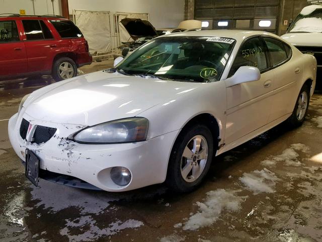 2G2WP552X61160997 - 2006 PONTIAC GRAND PRIX WHITE photo 2