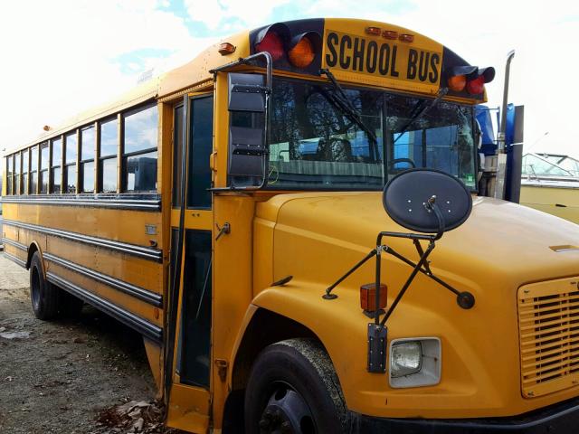 4UZAAXAL43CJ56768 - 2003 FREIGHTLINER CHASSIS FS ყვითელი ფოტო 1