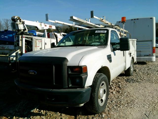 1FDWF305X8EC54380 - 2008 FORD F350 SRW S WHITE photo 2