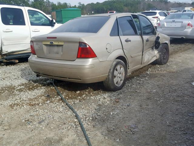 1FAHP34N37W234538 - 2007 FORD FOCUS ZX4 GOLD photo 4