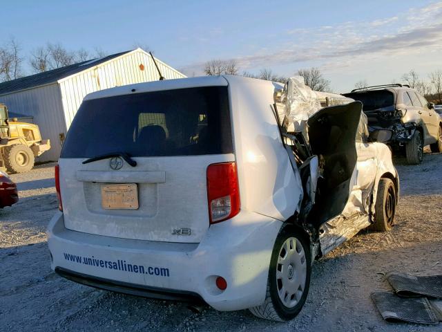 JTLZE4FE5FJ079028 - 2015 TOYOTA SCION XB Ақ фото 4