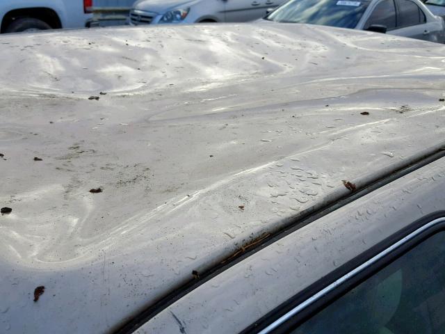 1G6KE54Y5WU725461 - 1998 CADILLAC DEVILLE DE BEIGE photo 9