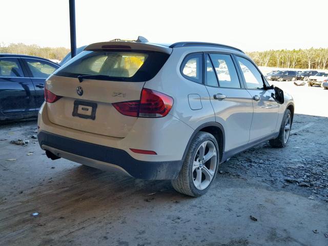 WBAVM5C57DVV89830 - 2013 BMW X1 XDRIVE3 WHITE photo 4