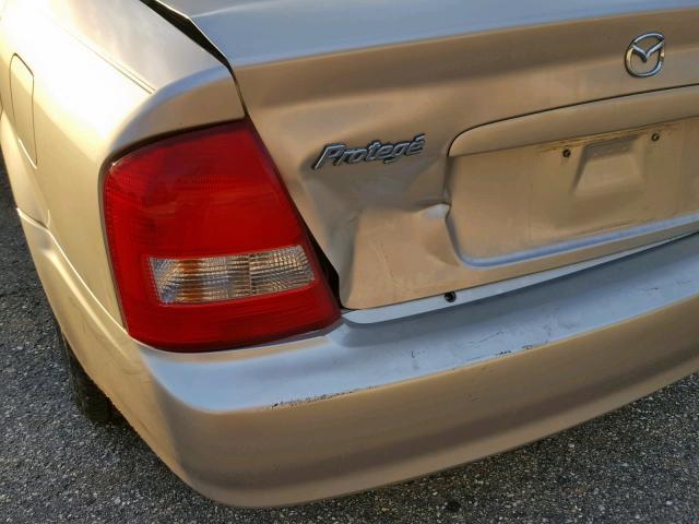 JM1BJ225121575523 - 2002 MAZDA PROTEGE DX GOLD photo 9