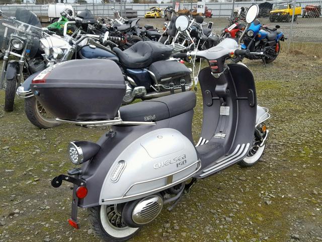 L5YTCKPA2G1138599 - 2017 CHEN SCOOTER SILVER photo 4