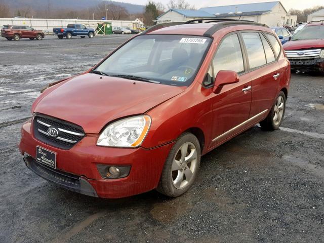 KNAFG526887161135 - 2008 KIA RONDO LX RED photo 2