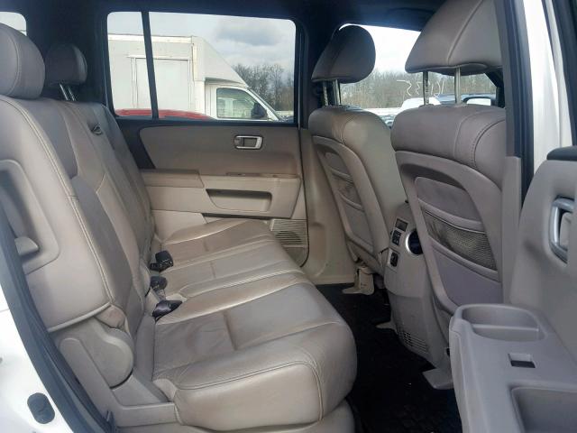 5FNYF4H78BB102306 - 2011 HONDA PILOT EXLN WHITE photo 6