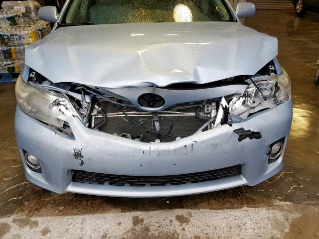 4T1BB3EK3AU125403 - 2010 TOYOTA CAMRY HYBR BLUE photo 9