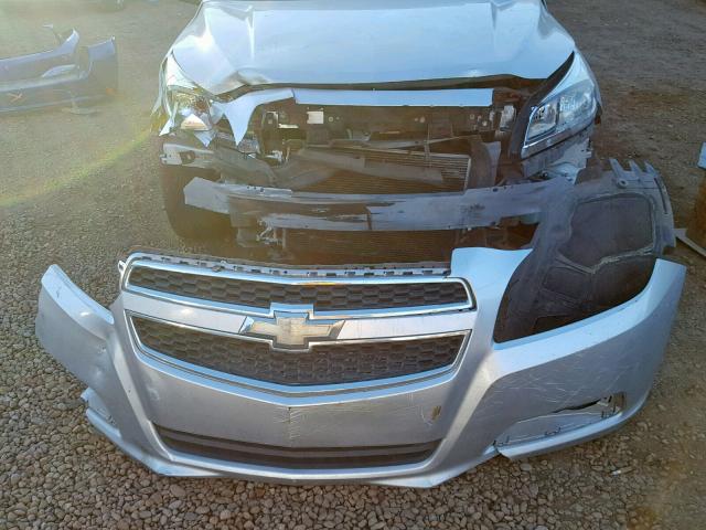 1G11B5SA1DF339895 - 2013 CHEVROLET MALIBU LS SILVER photo 9