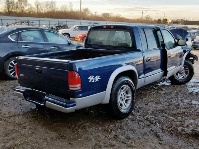 1B7HG48NX2S584887 - 2002 DODGE DAKOTA QUA BLUE photo 4